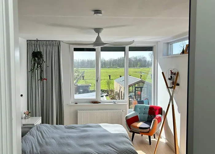 Luxurious Family アムステルフェーン