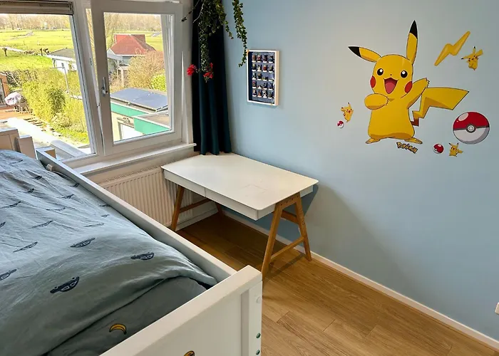 Luxurious Family アムステルフェーン