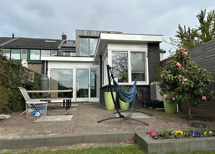 別荘 Luxurious Family *