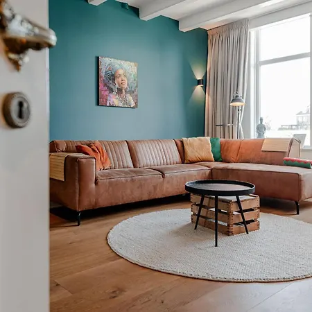 Luxurious Family * Amstelveen